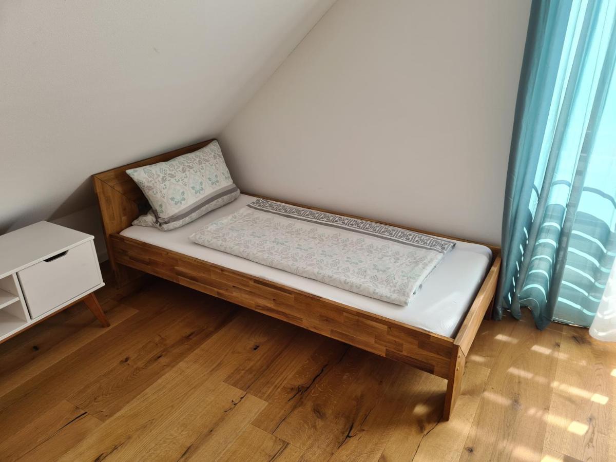 Fewo Grafenhausen 1 Apartment Капел-Графенхаузен Екстериор снимка